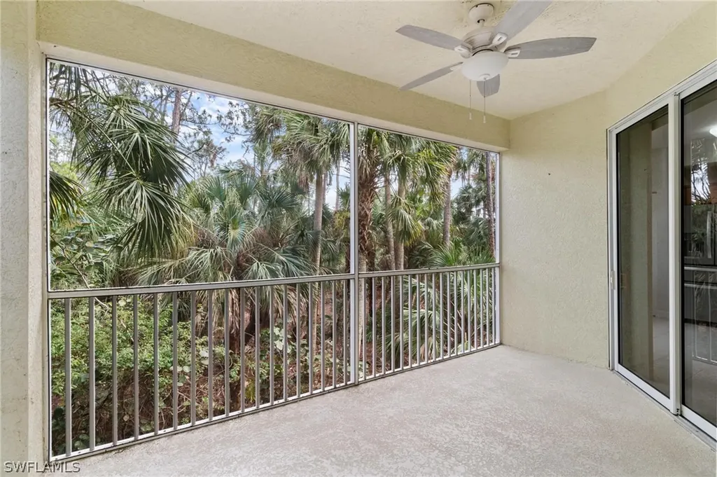 1882 Tarpon Bay Drive S Naples FL 34119