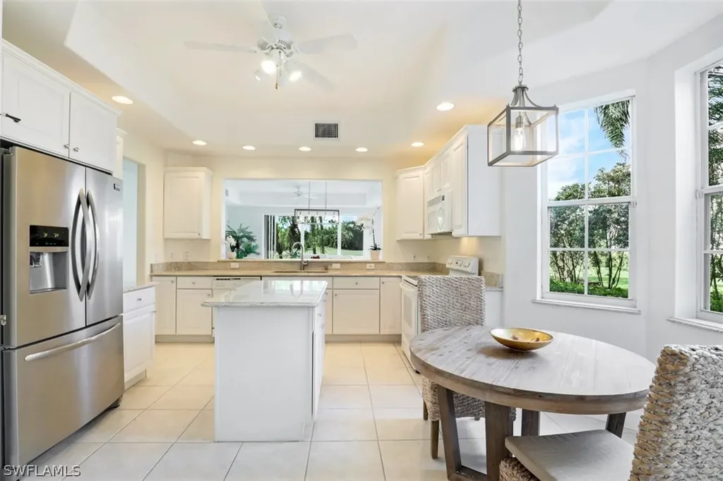 6049 Ashford Lane Naples FL 34110