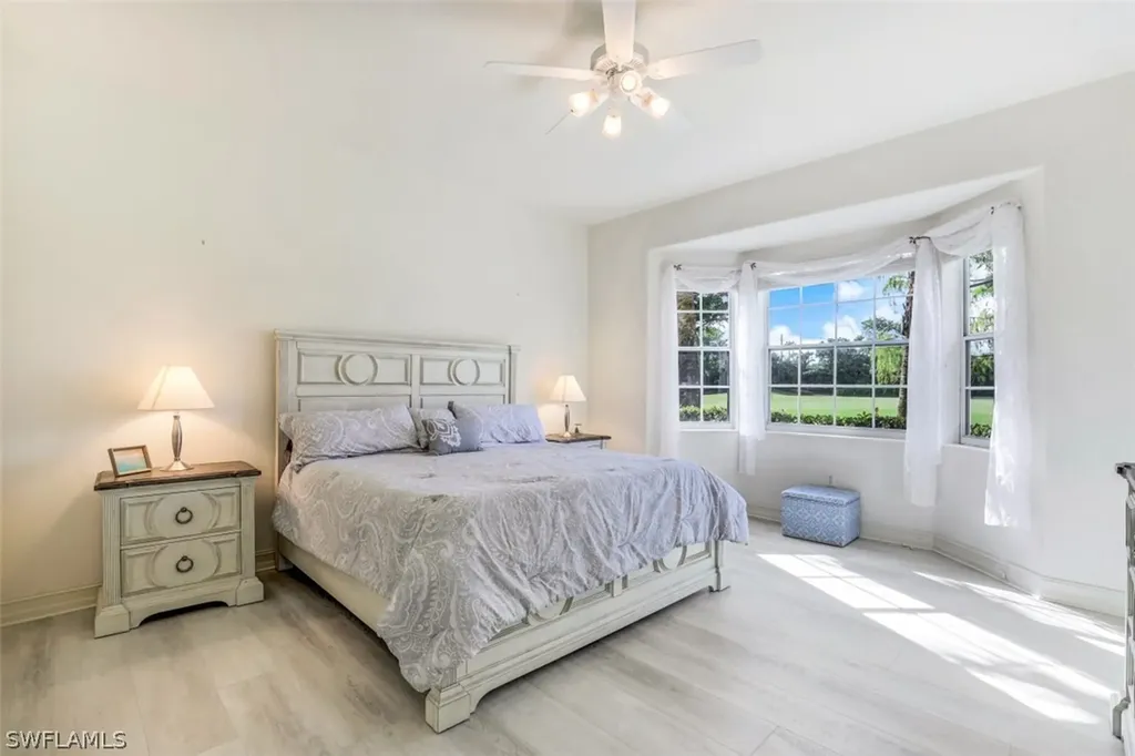6049 Ashford Lane Naples FL 34110