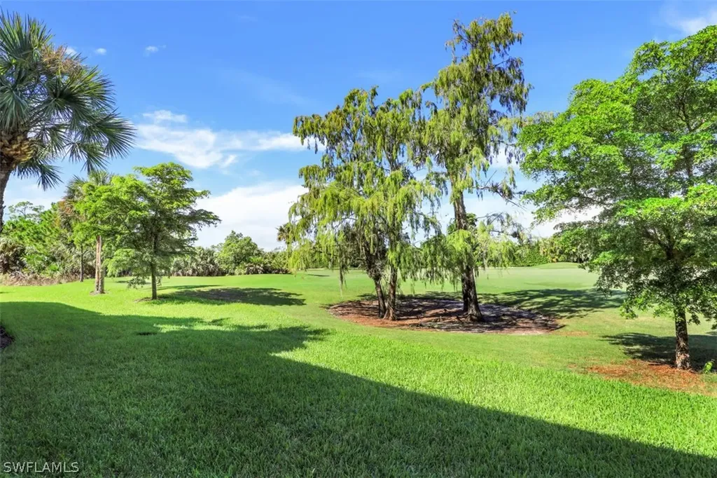 6049 Ashford Lane Naples FL 34110