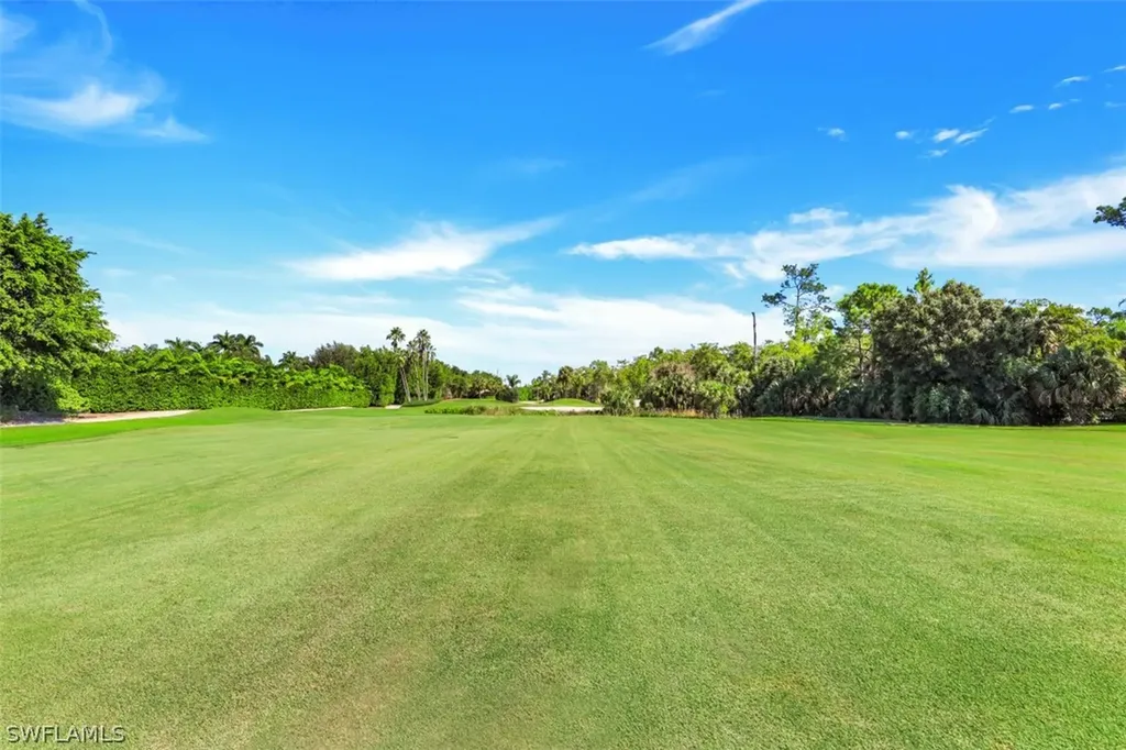 6049 Ashford Lane Naples FL 34110
