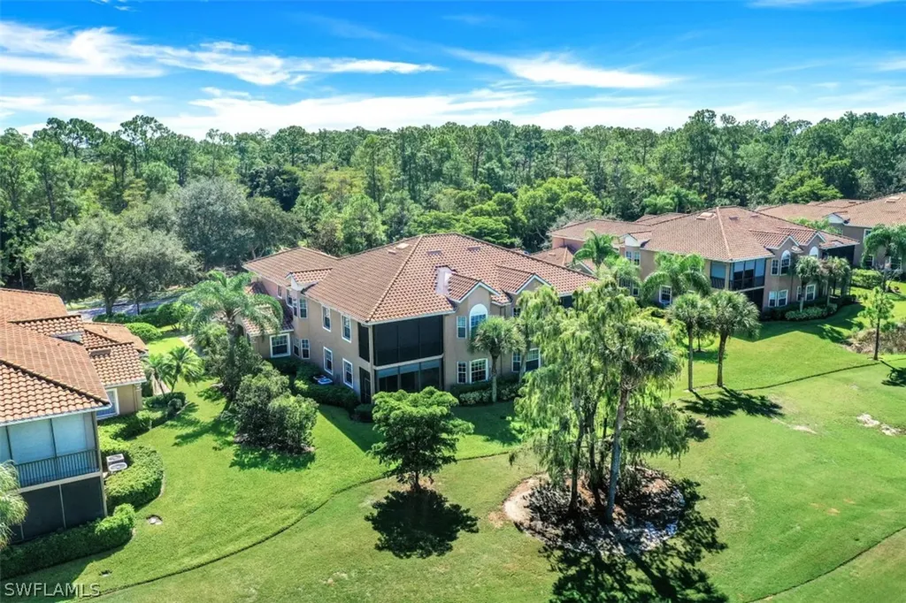 6049 Ashford Lane Naples FL 34110