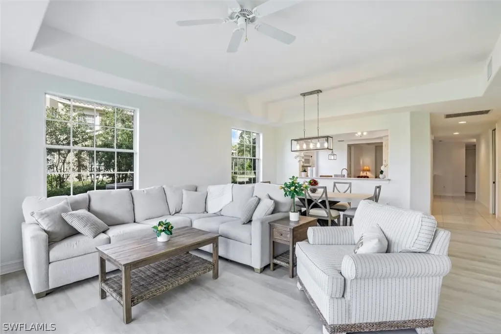 6049 Ashford Lane Naples FL 34110