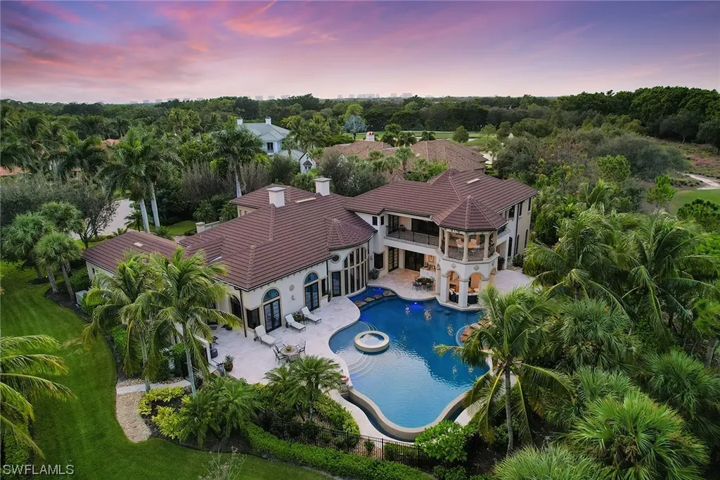 2531 Escada Court Naples FL 34109
