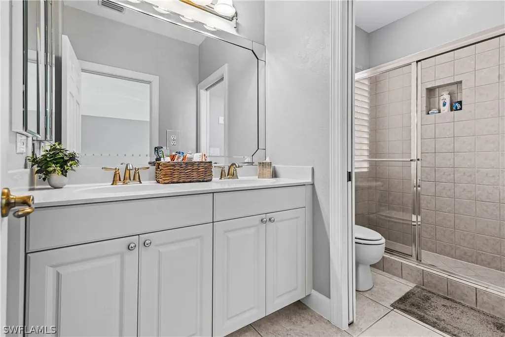 8931 Greenwich Hills Way Fort Myers FL 33908