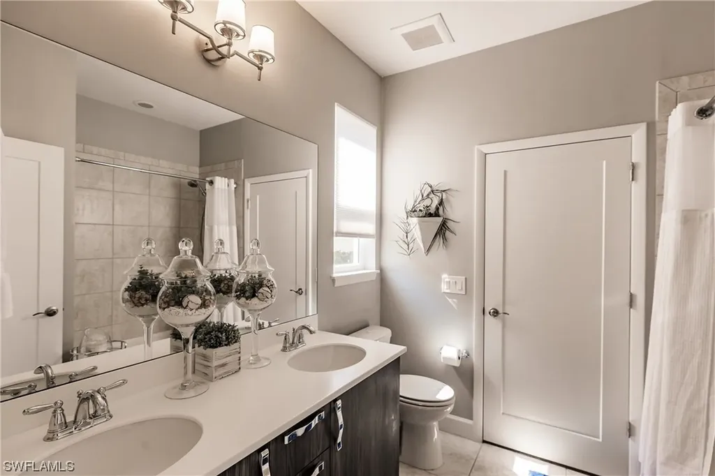 14680 Tropical Drive Naples FL 34114
