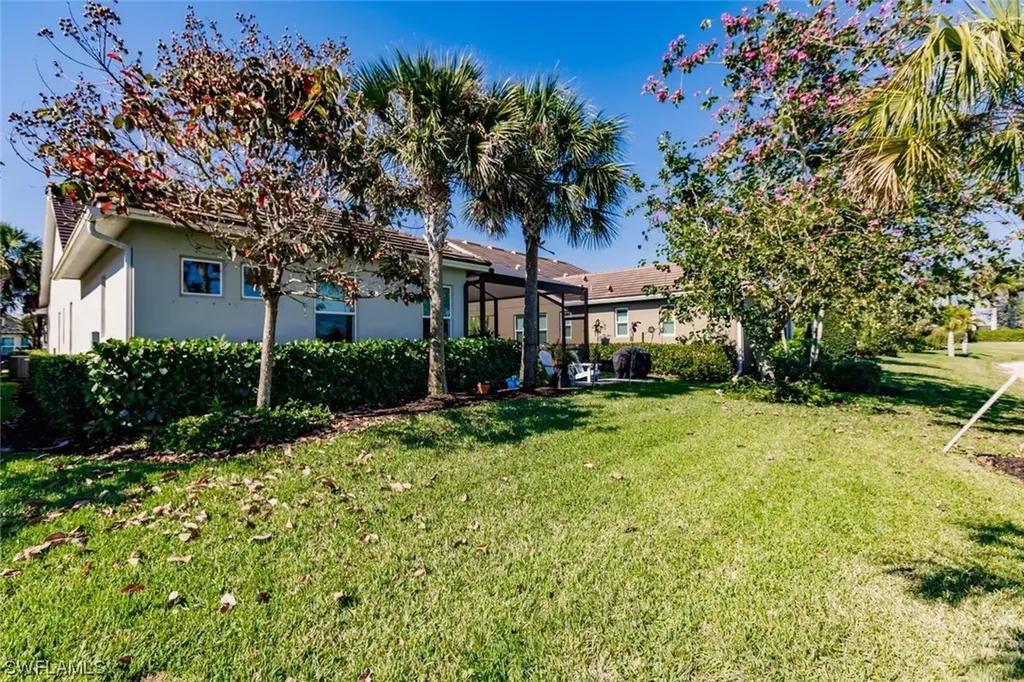 14680 Tropical Drive Naples FL 34114