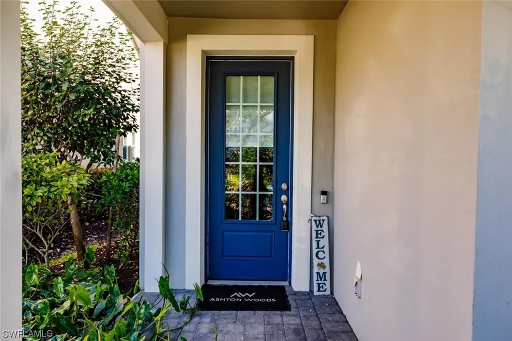 14680 Tropical Drive Naples FL 34114