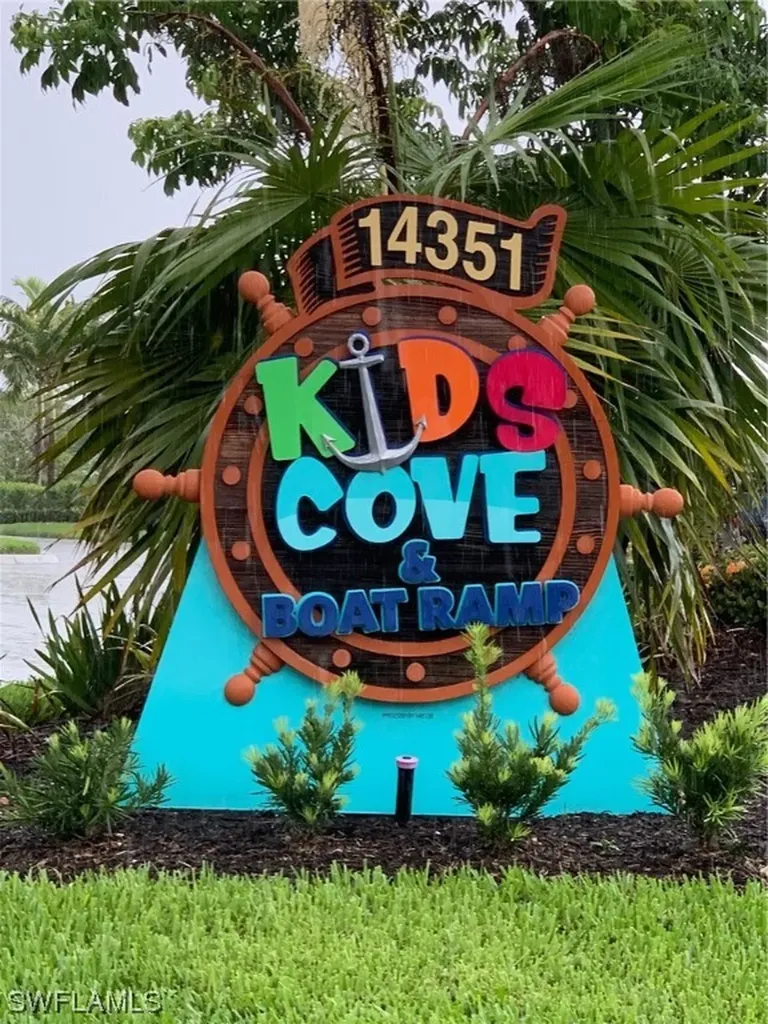 14680 Tropical Drive Naples FL 34114