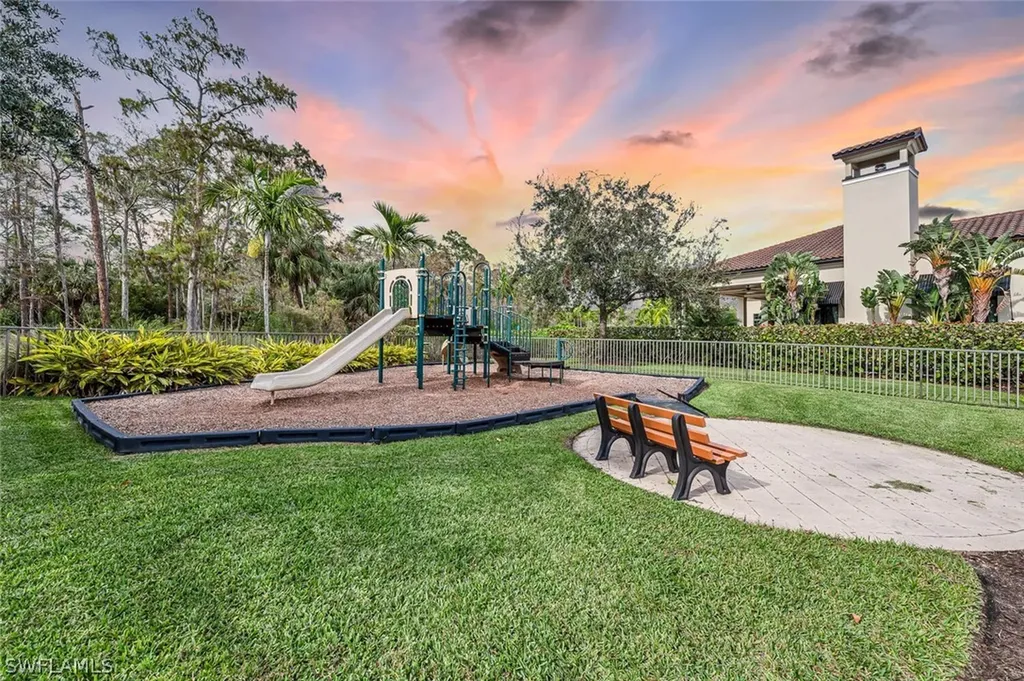 4741 Formosa Drive Naples FL 34119