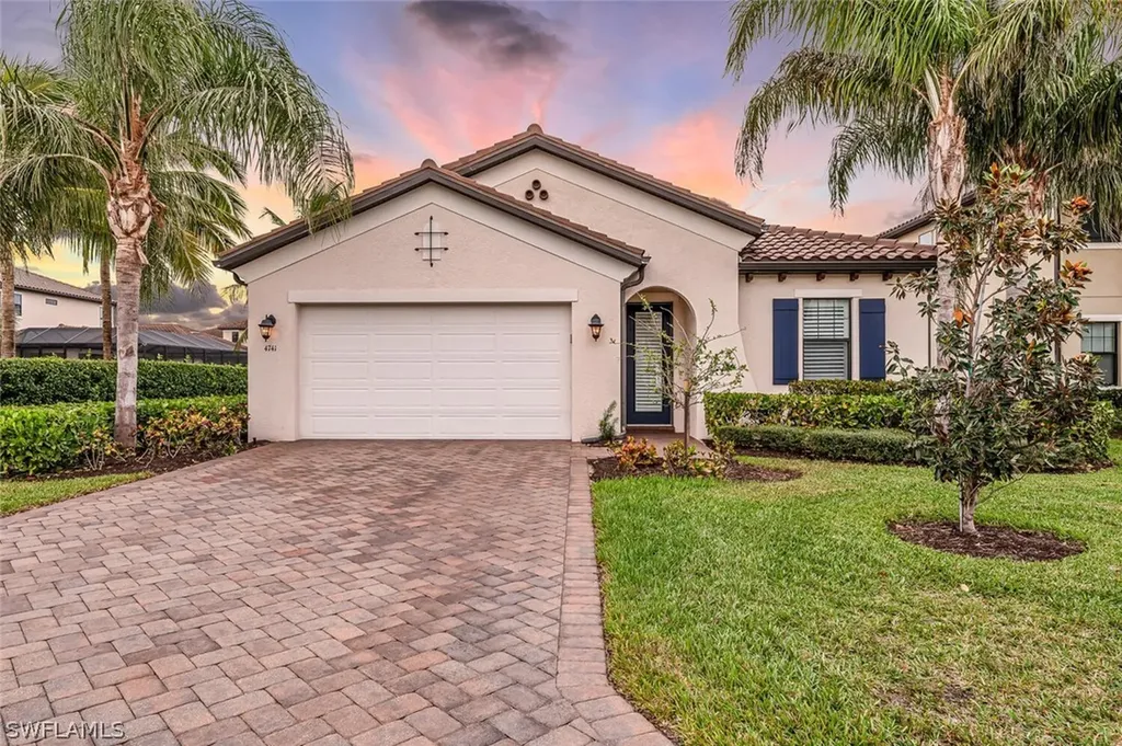 4741 Formosa Drive Naples FL 34119