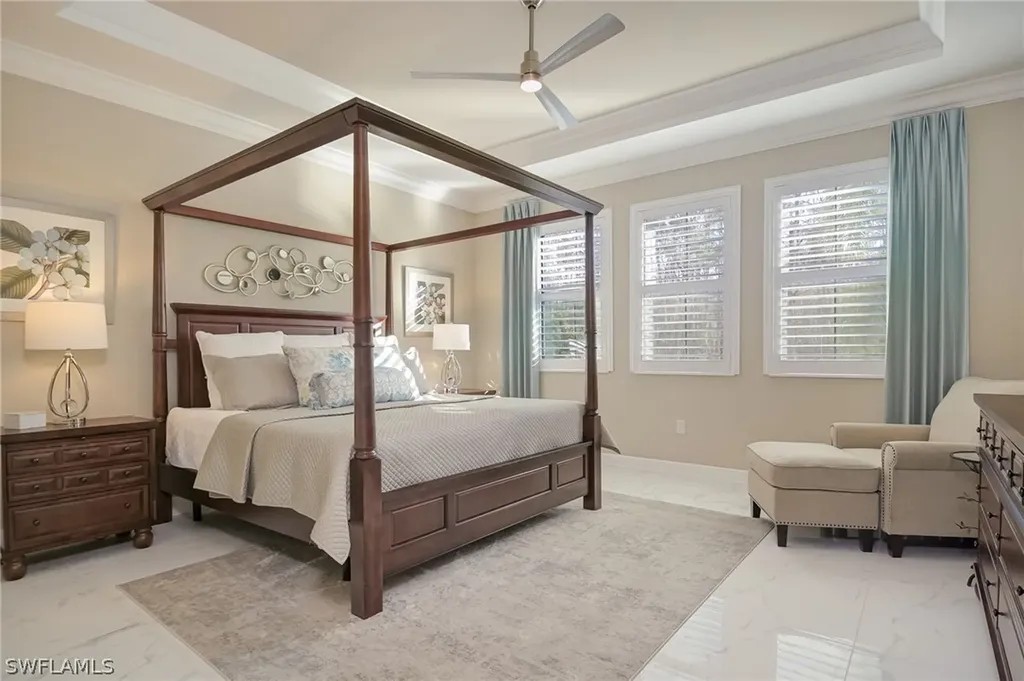 16370 Viansa Way Naples FL 34110