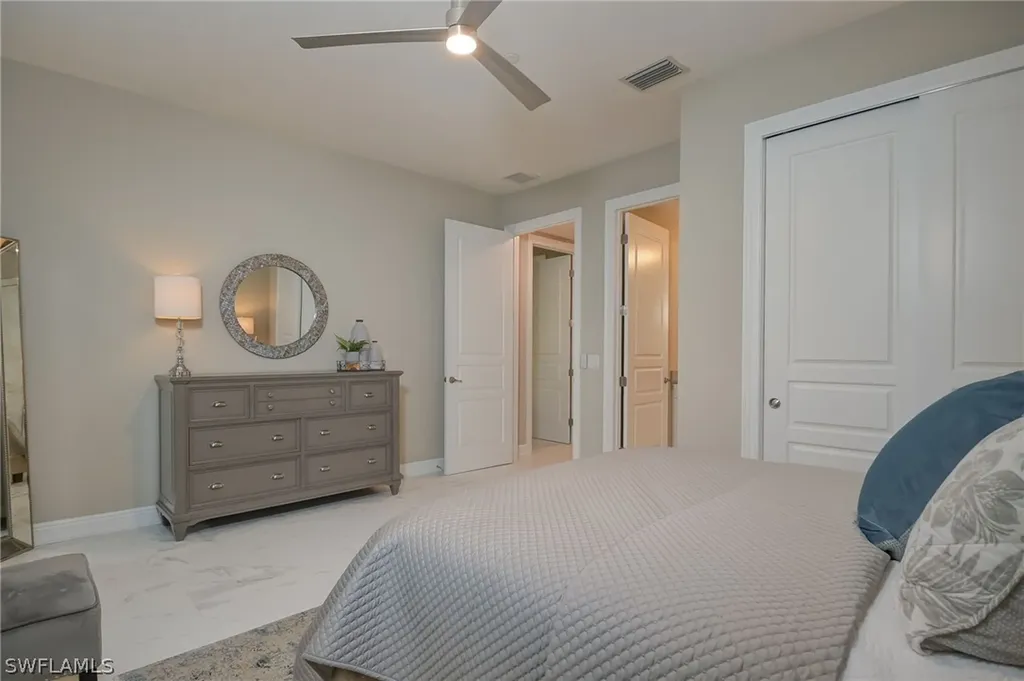 16370 Viansa Way Naples FL 34110