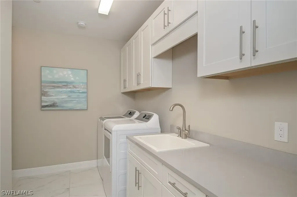 16370 Viansa Way Naples FL 34110