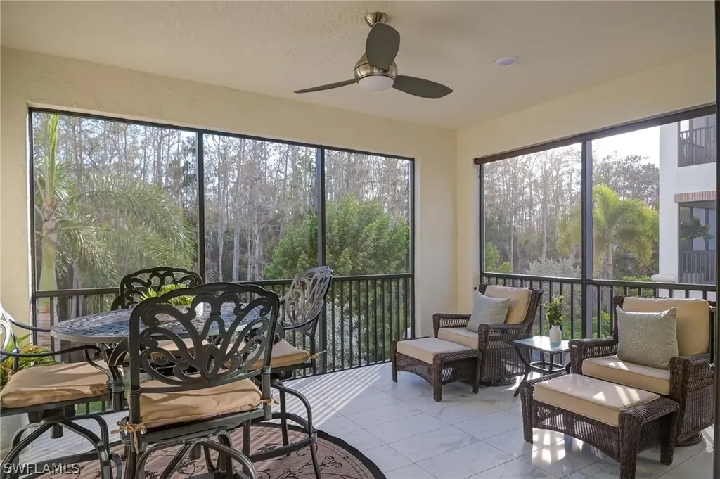 16370 Viansa Way Naples FL 34110