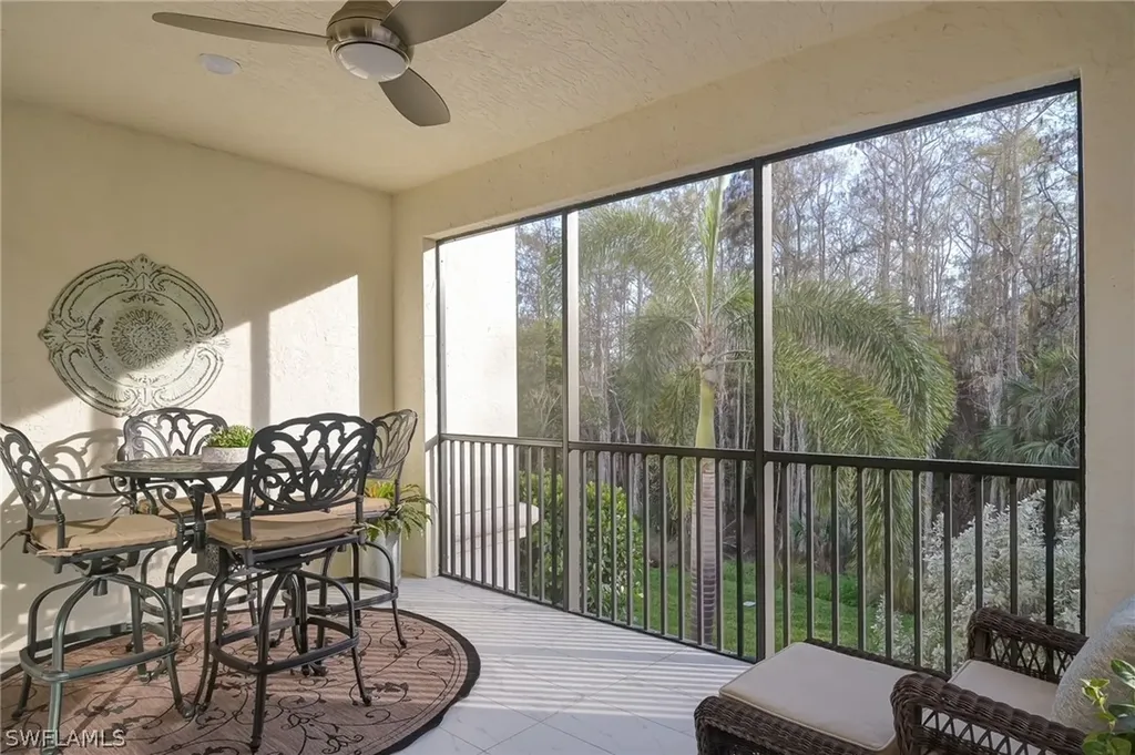 16370 Viansa Way Naples FL 34110
