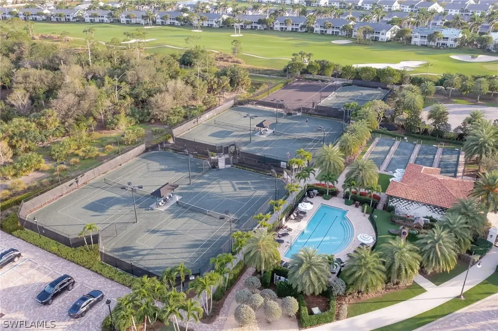 16370 Viansa Way Naples FL 34110