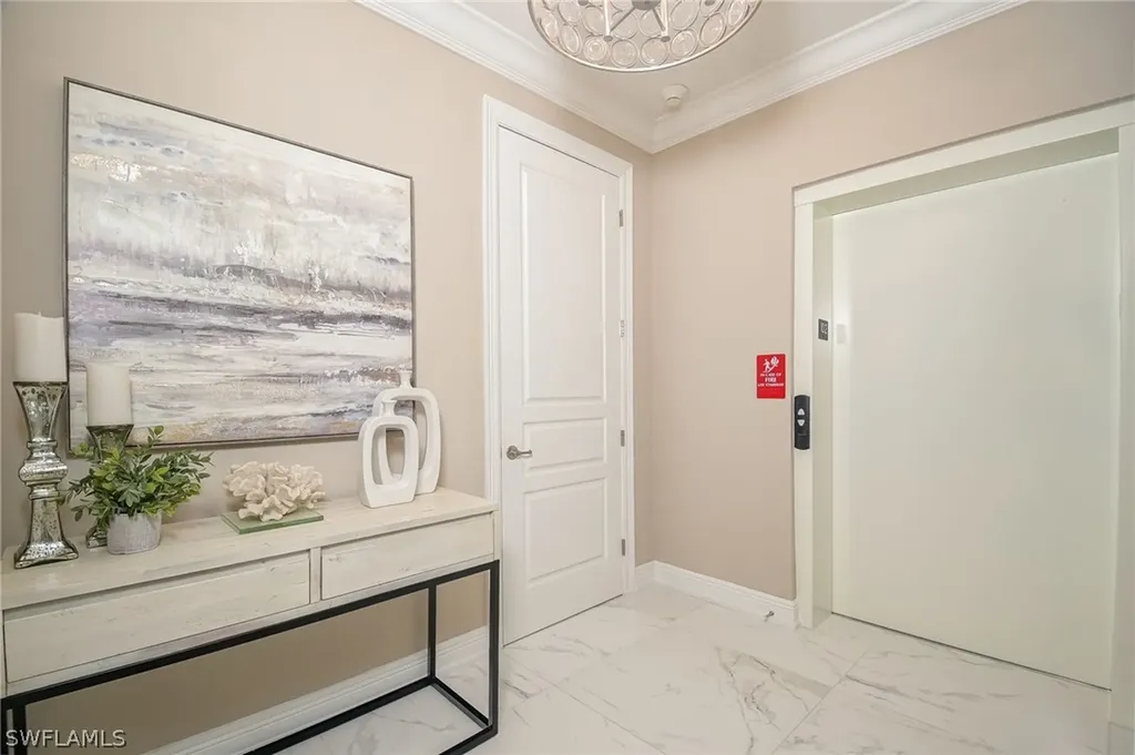 16370 Viansa Way Naples FL 34110