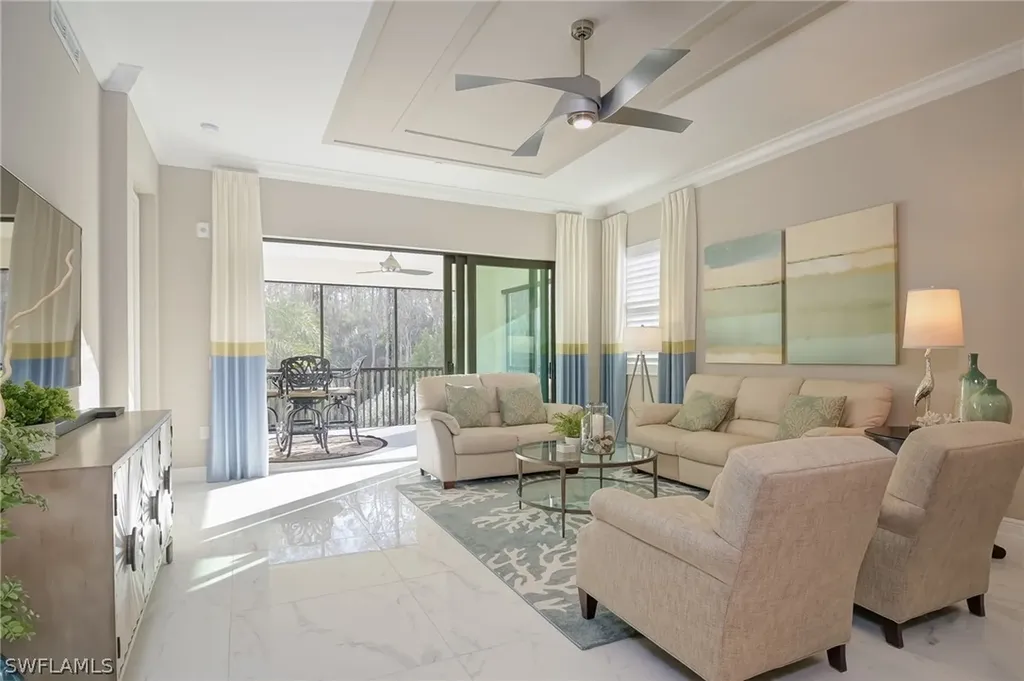16370 Viansa Way Naples FL 34110