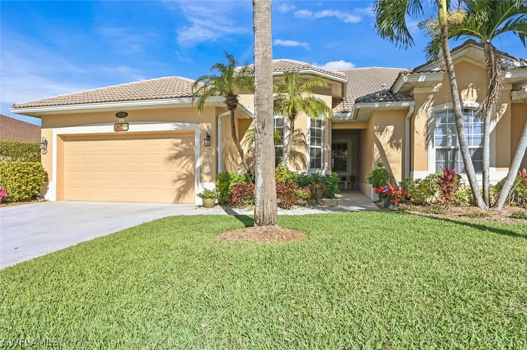 8535 Silk Oak Lane Naples FL 34119