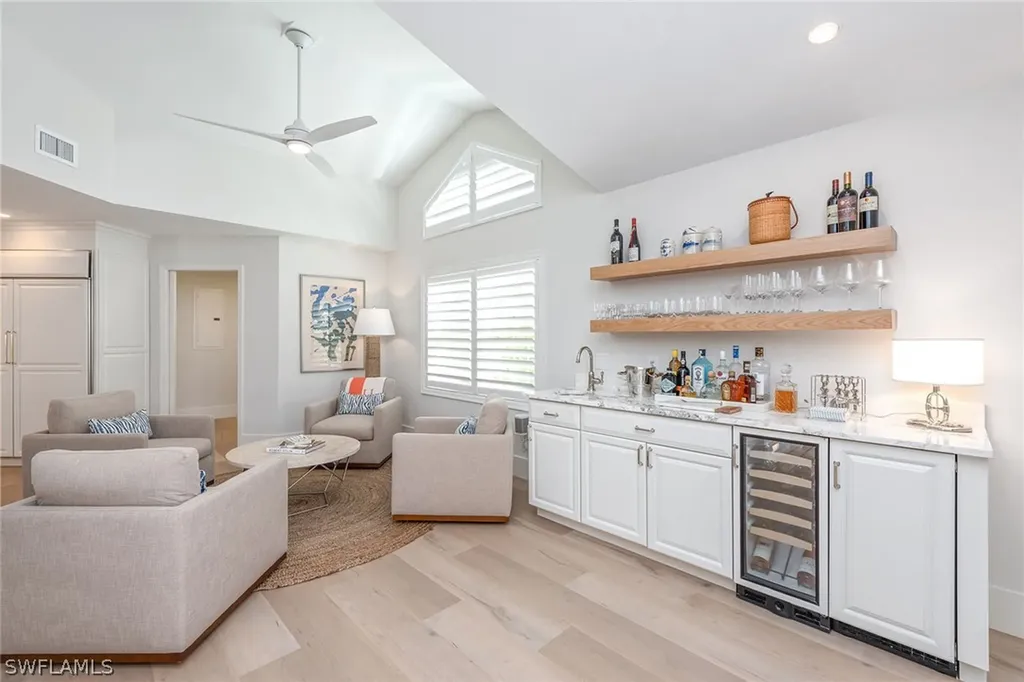 39 Grey Wing Point Naples FL 34113