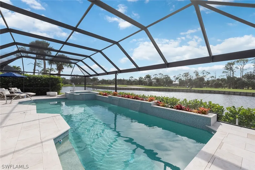 39 Grey Wing Point Naples FL 34113
