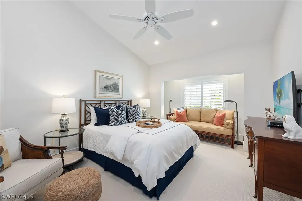39 Grey Wing Point Naples FL 34113