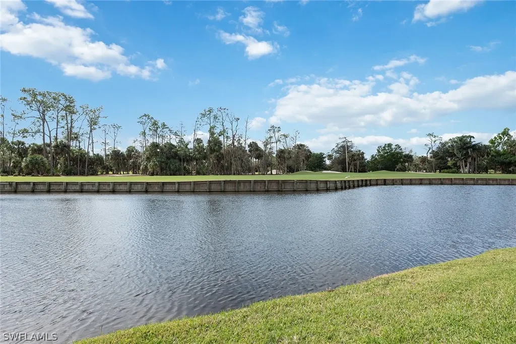39 Grey Wing Point Naples FL 34113