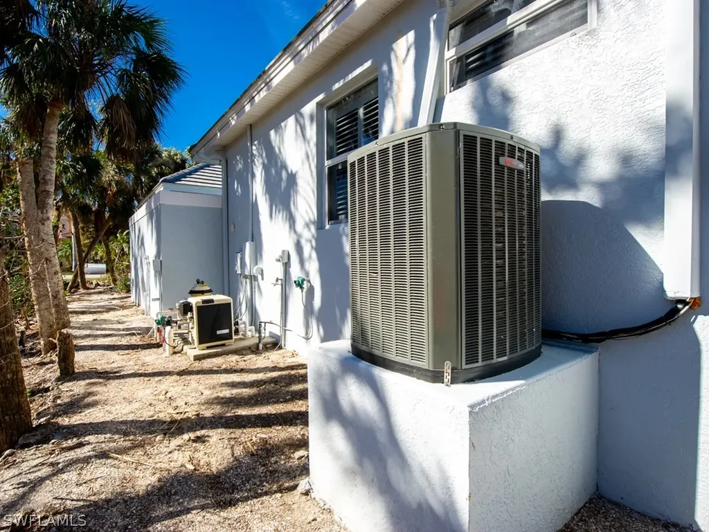2450 Wulfert Road Sanibel FL 33957