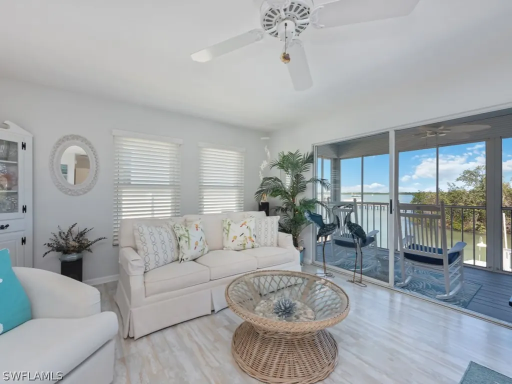 103 Pago Pago Drive W Naples FL 34113