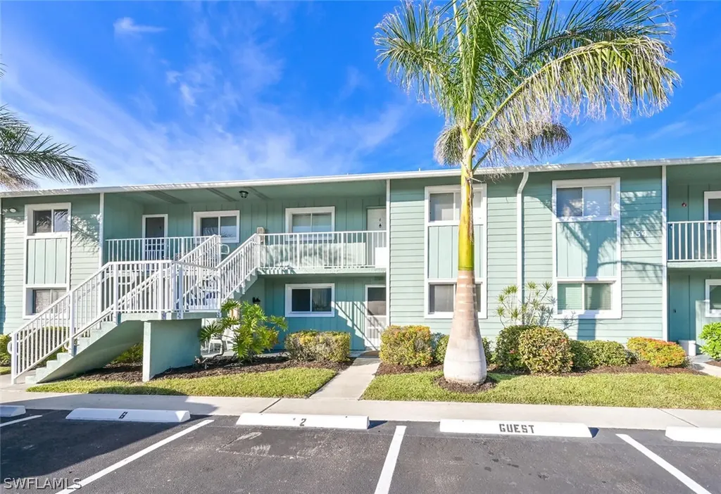 Naples FL, 154 Cypress Way E, Unit 1102