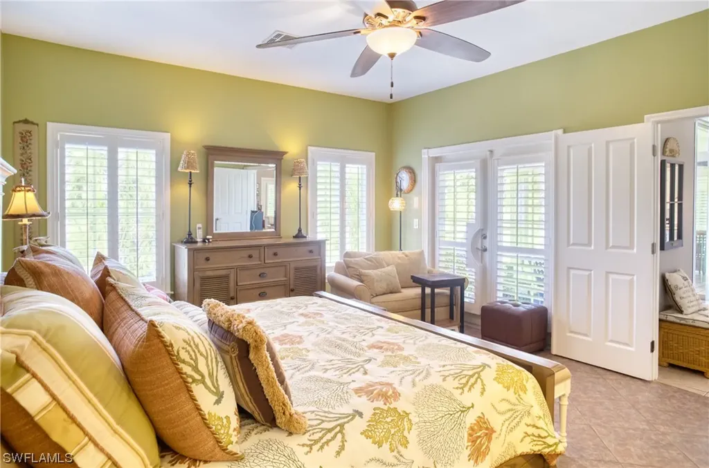 657 Birdie View Point Sanibel FL 33957