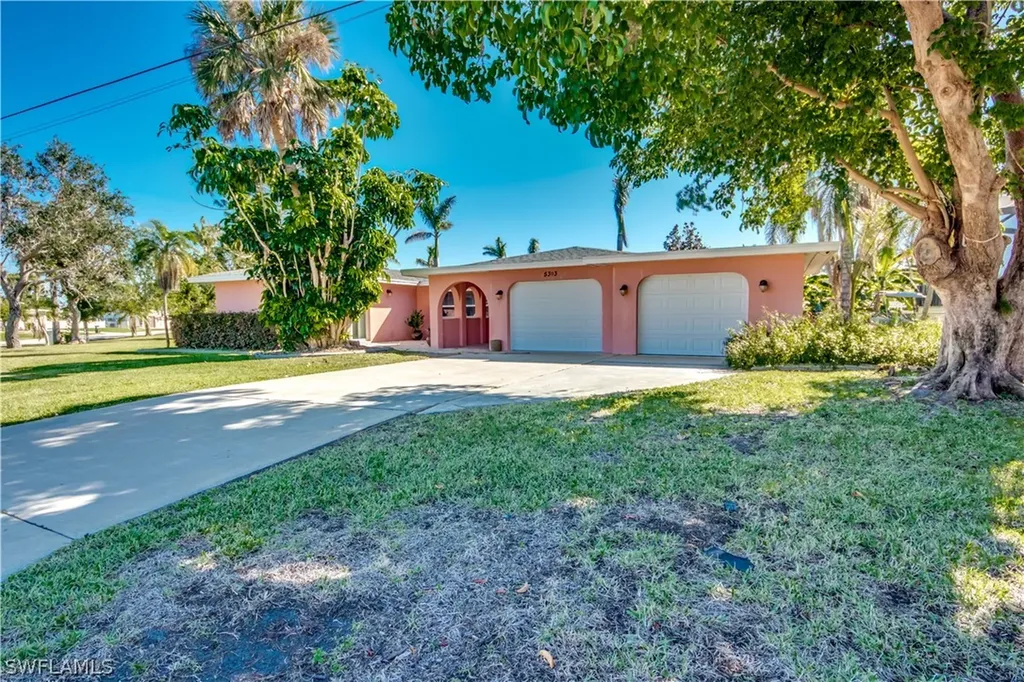 5303 Mikado Court Cape Coral FL 33904