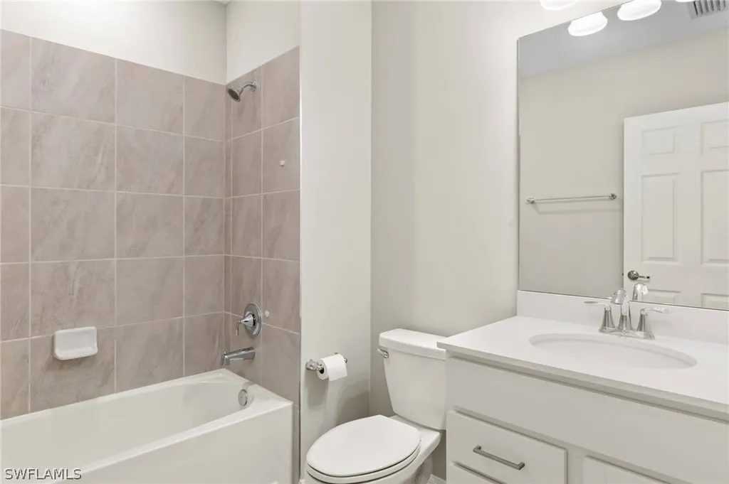 15861 Prentiss Pointe Circle Fort Myers FL 33908