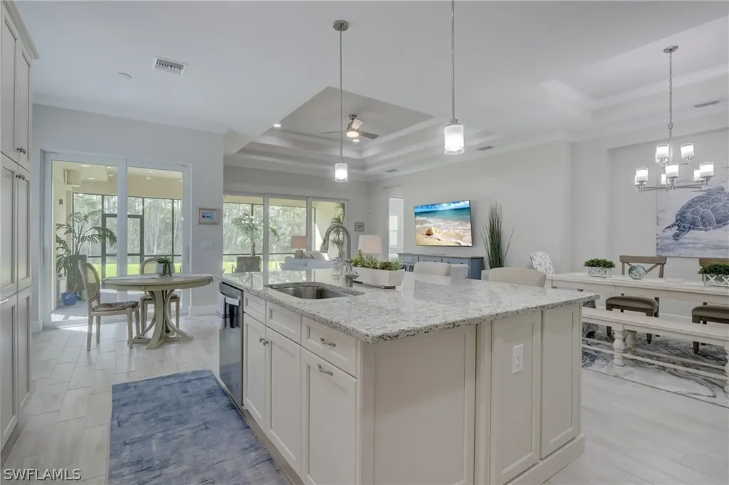 6297 Antigua Way Naples FL 34113