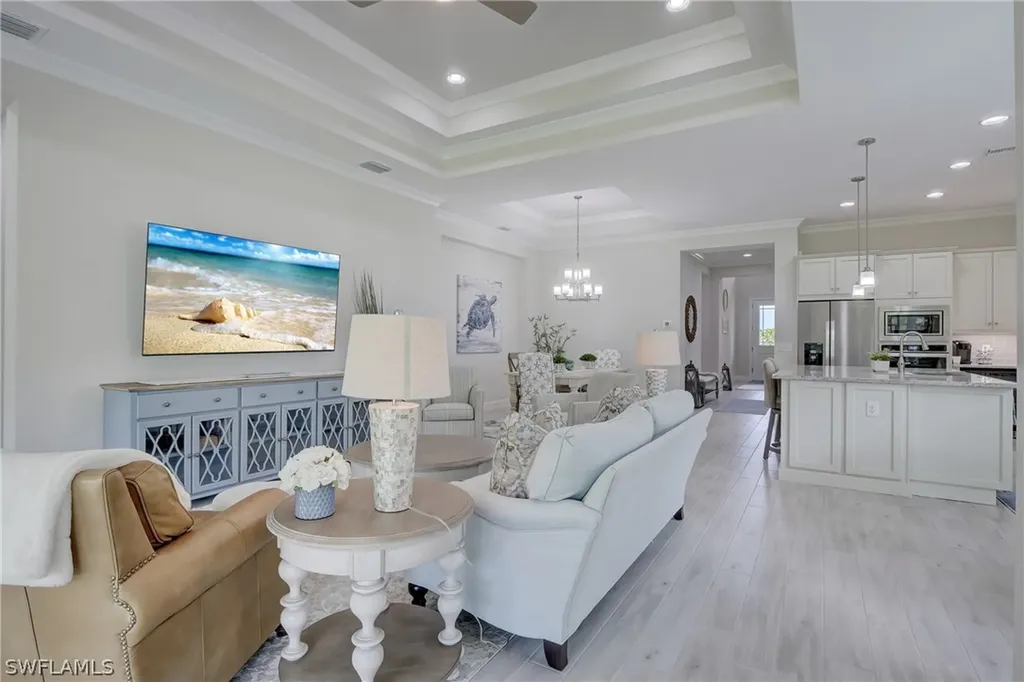 6297 Antigua Way Naples FL 34113