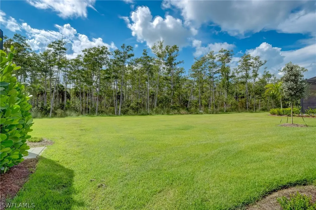 6297 Antigua Way Naples FL 34113