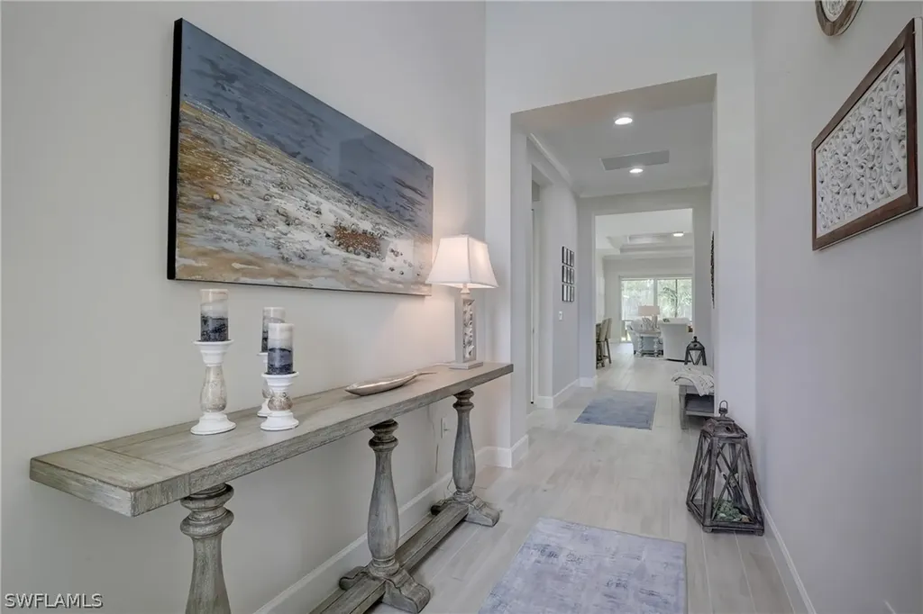 6297 Antigua Way Naples FL 34113