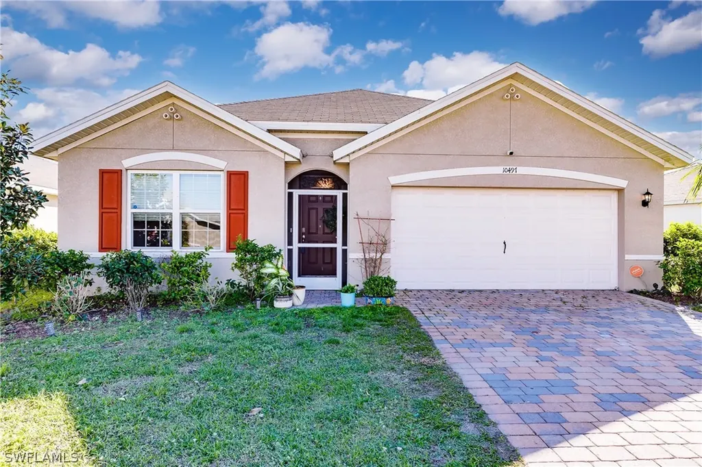 10497 Canal Brook Lane Lehigh Acres FL 33936