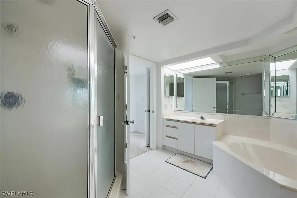 21 Bluebill Avenue Naples FL 34108