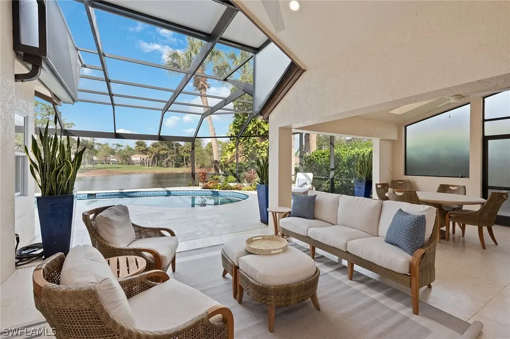 5 Grey Wing Point Naples FL 34113