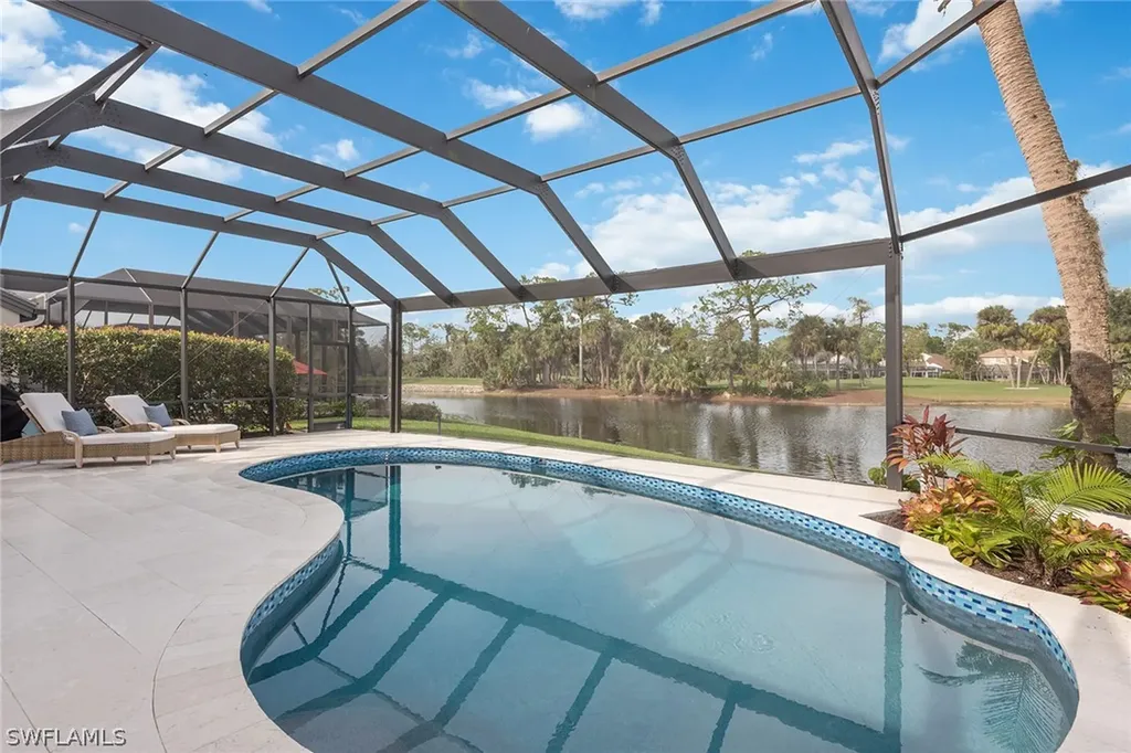 5 Grey Wing Point Naples FL 34113