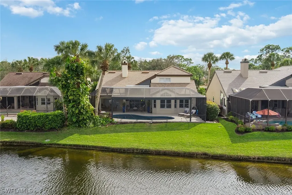 5 Grey Wing Point Naples FL 34113