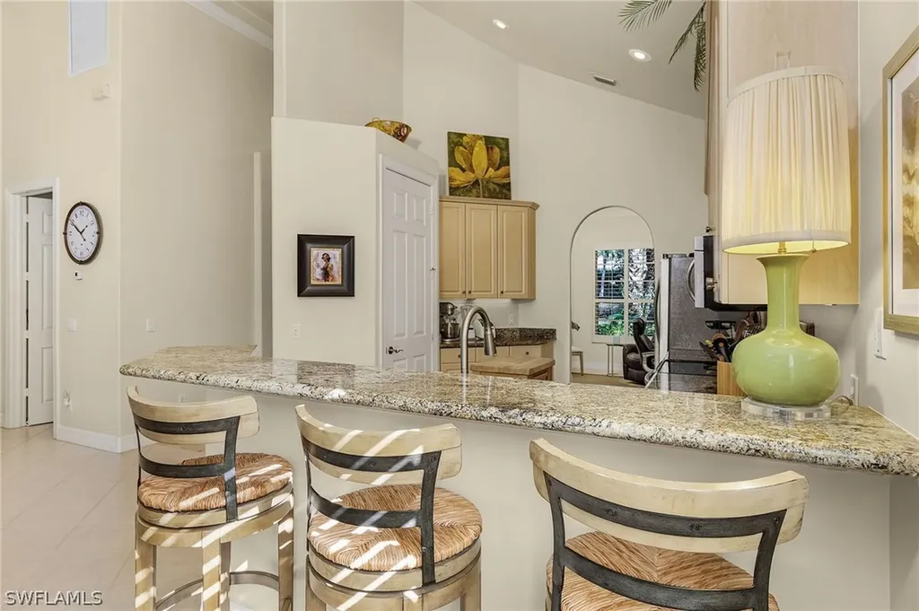 4264 Kensington High Street Naples FL 34105