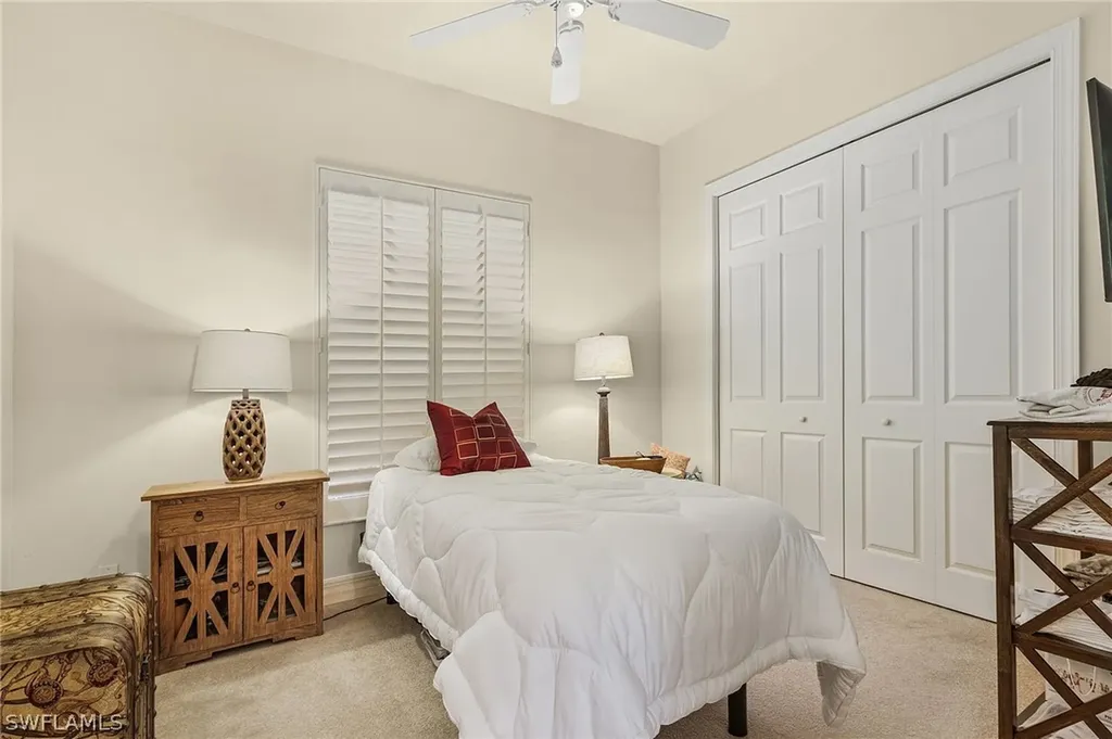4264 Kensington High Street Naples FL 34105