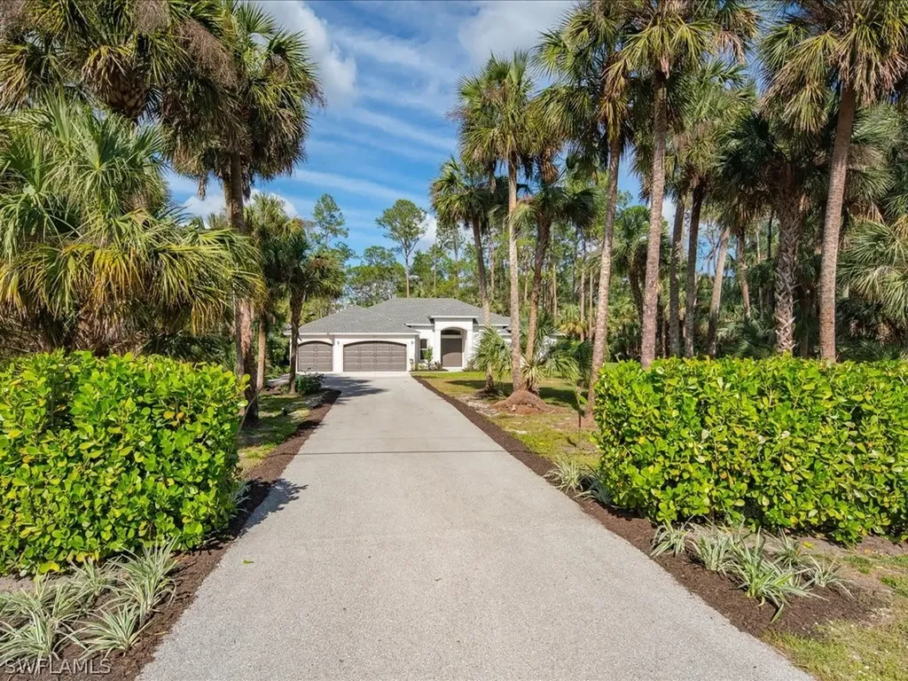 4285 13th Avenue SW Naples FL 34116