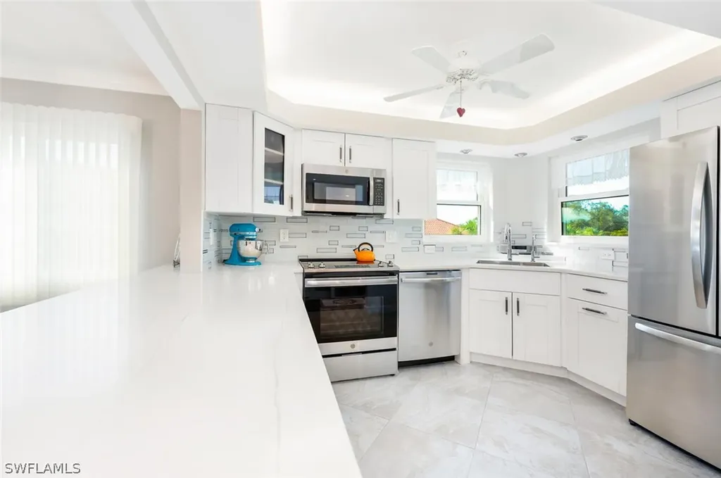 1 High Point Circle W Naples FL 34103