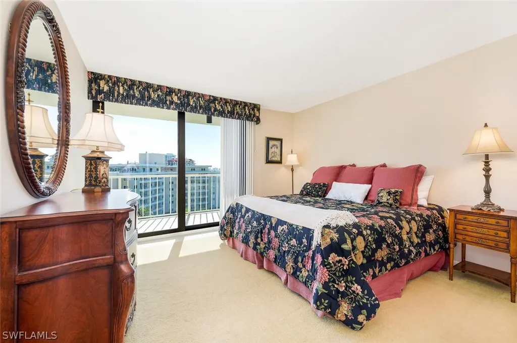 260 Seaview Court Marco Island FL 34145