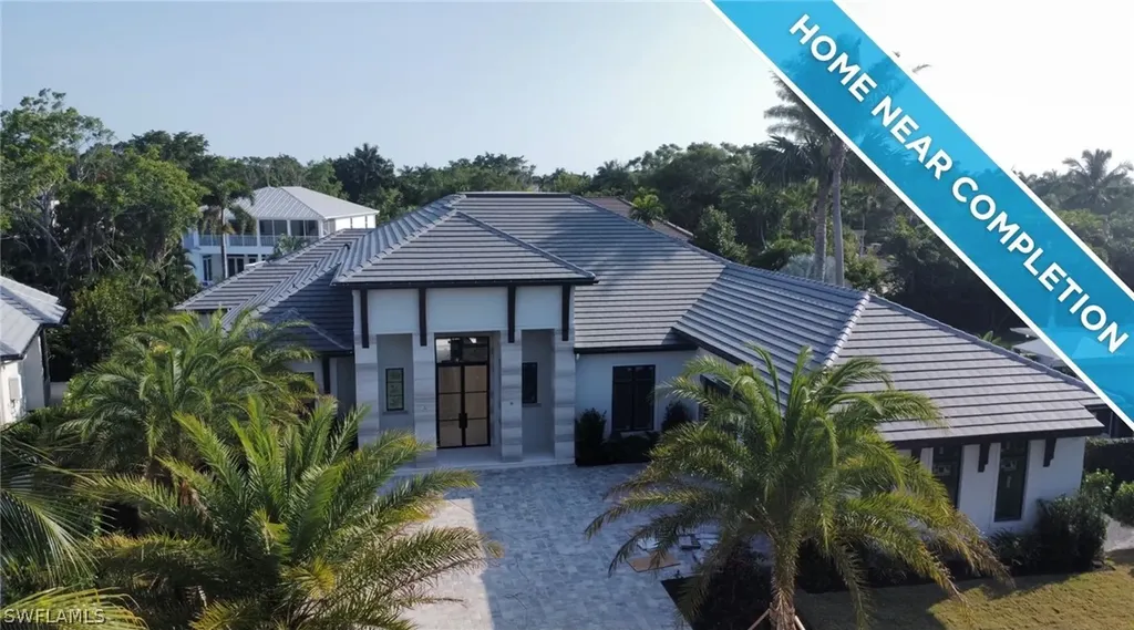 560 Rudder Road Naples FL 34102