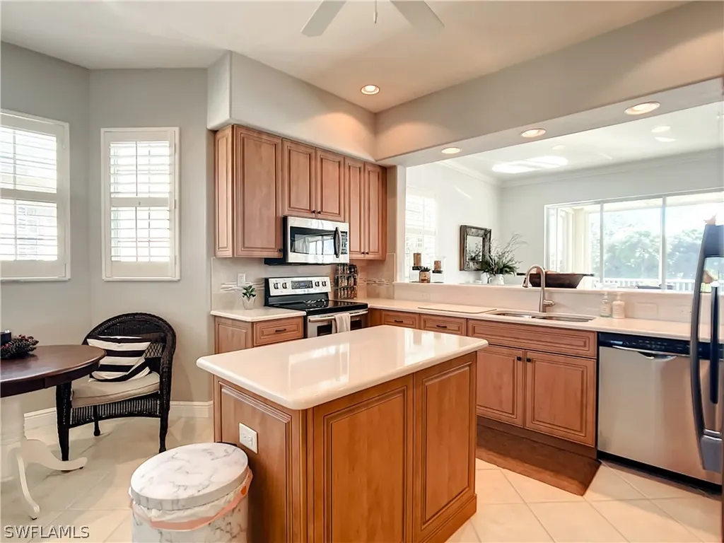 673 Vintage Reserve Circle Naples FL 34119